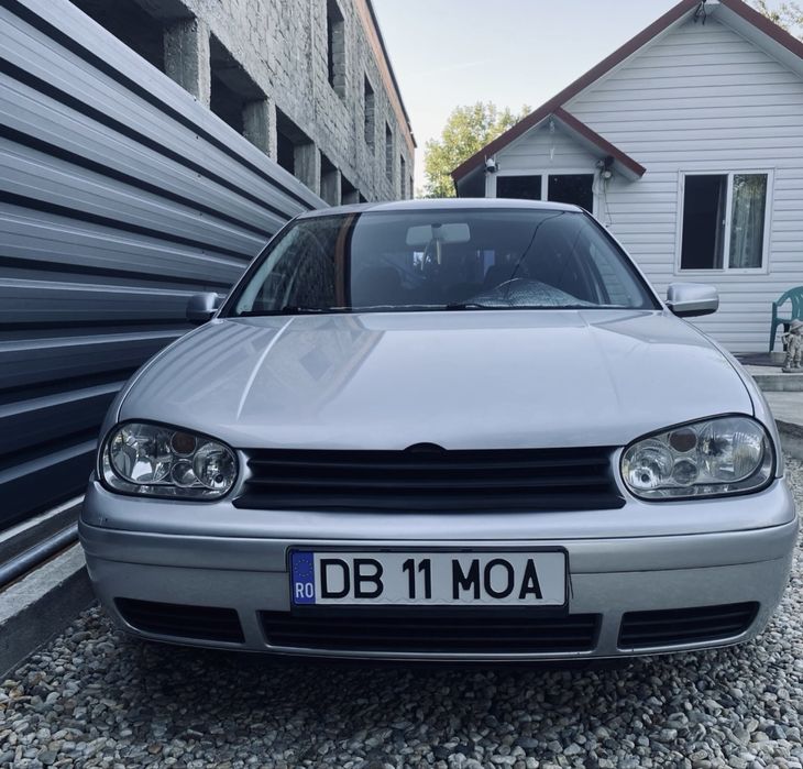 Vand golf 4 1.6 benzina 16 valve