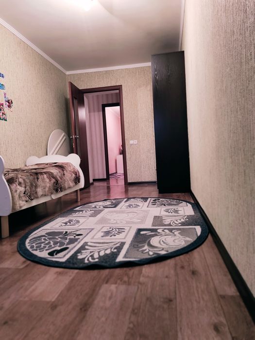 Продам 3-х комнатную квартиру в центре города