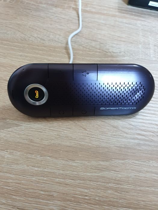 Bluetooth heandsfree Speakerphone Supertooth Crystal model BTCRY6
