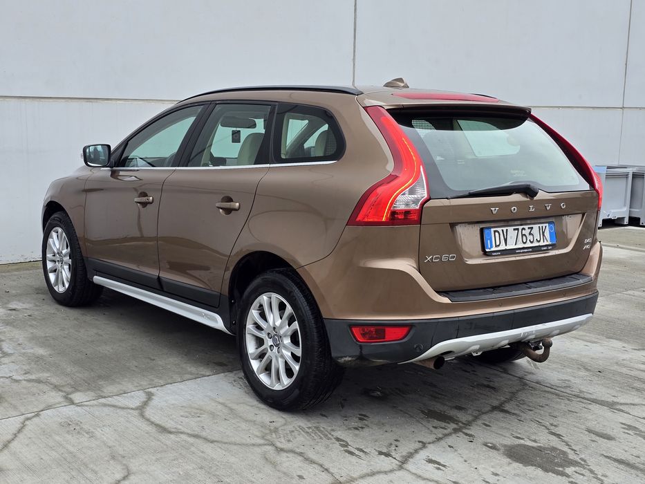 VOLVO XC60 2009 2.4D AWD 4X4 SUV import italia
