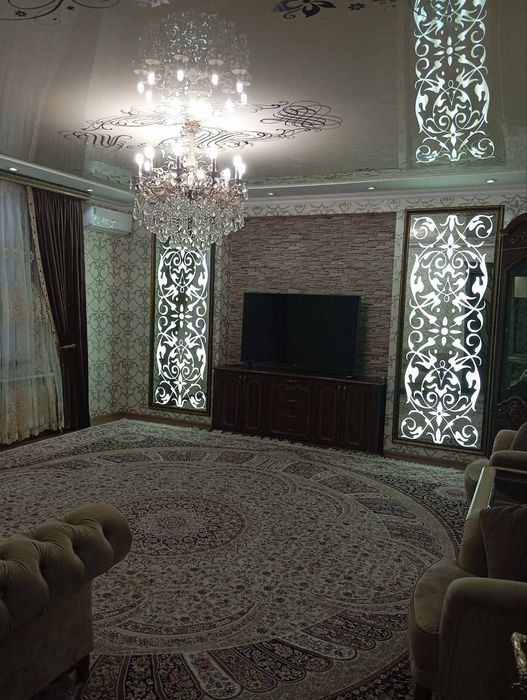 Здаецая 4 комнатная квартира массив куйлюк 1