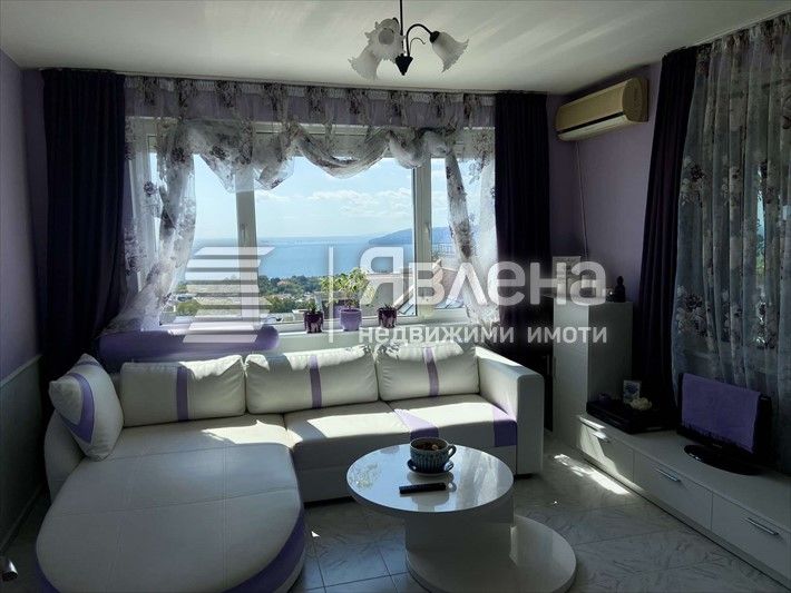 Продава се Тристаен апартамент в Варна, Бриз - 77 кв.м за 2416 €/кв.м - Снимка #4