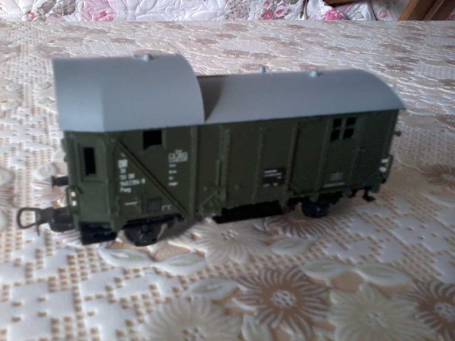 Умален модел на влак PIKO expert GDR