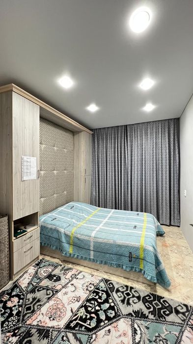 Үш бөлмелі үи сатылады