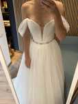 Rochie de mireasa cu trena