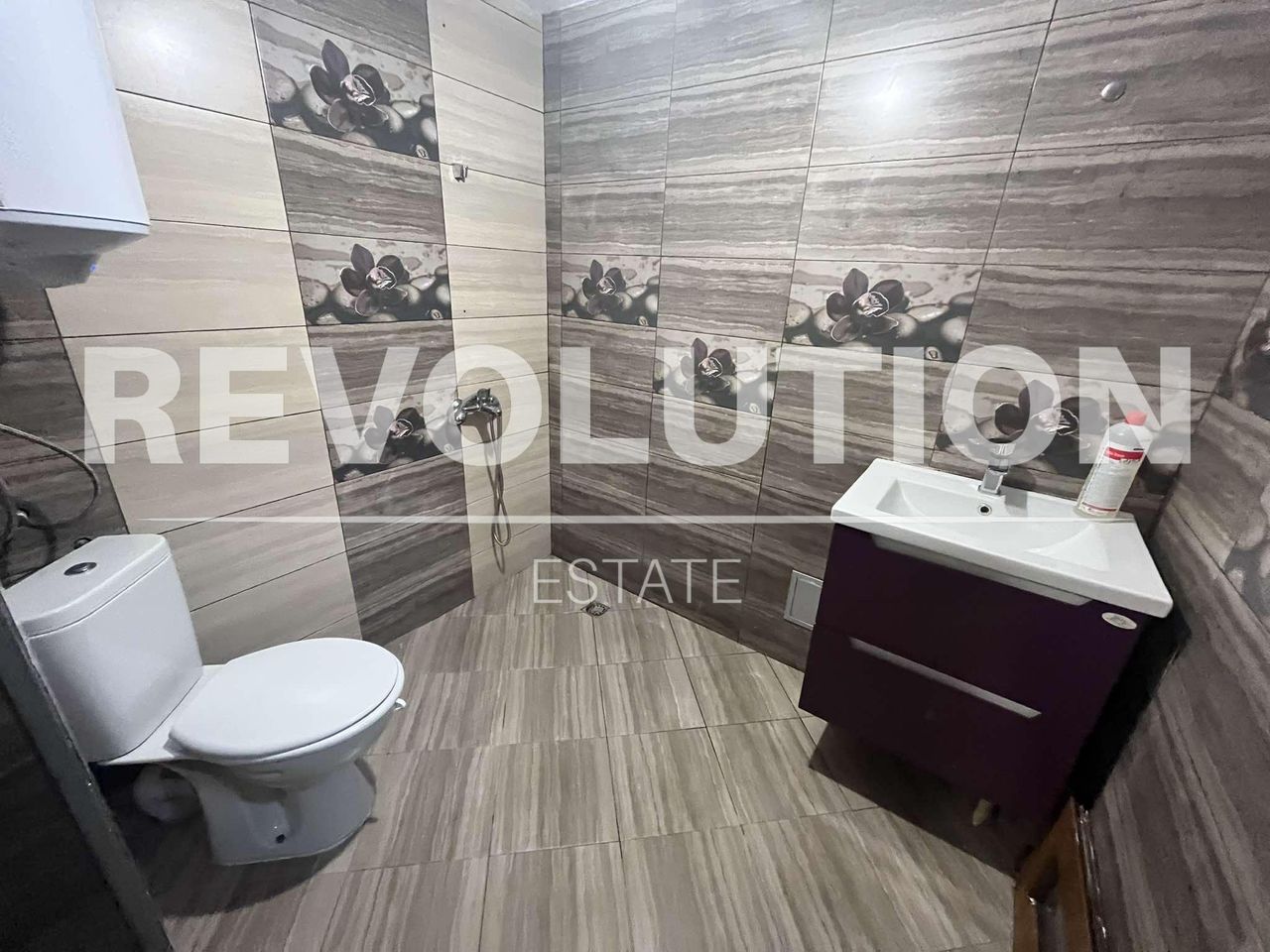 Дава се под наем Къща в Варна, Христо Ботев - 100 кв.м за 450 € - Снимка #6