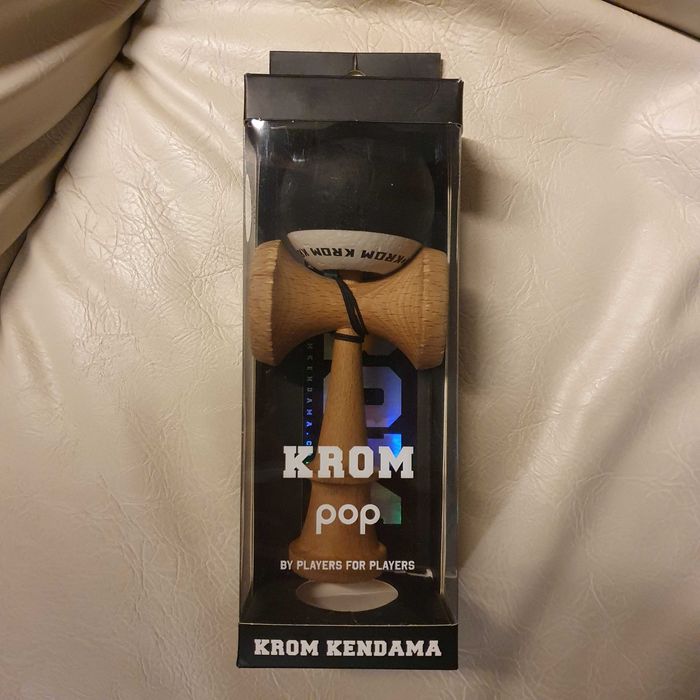 Kendama Krom Pop Rubber