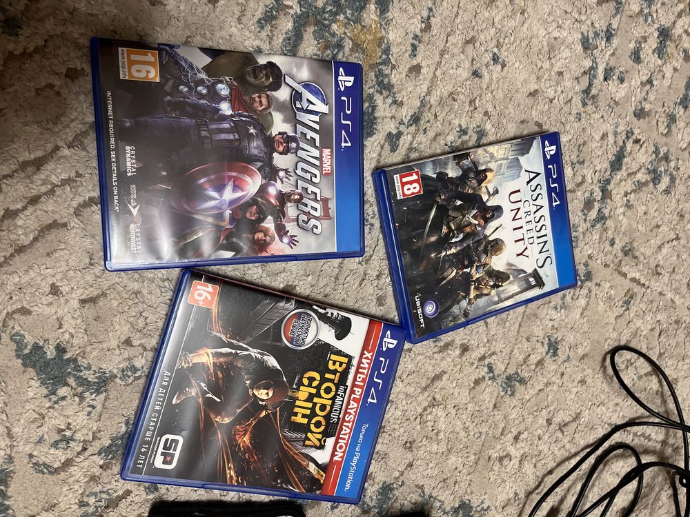 Продам PS 4  VR