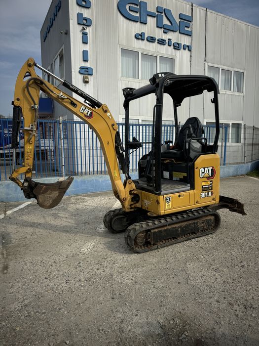 Miniexcavator caterpilar 301.8