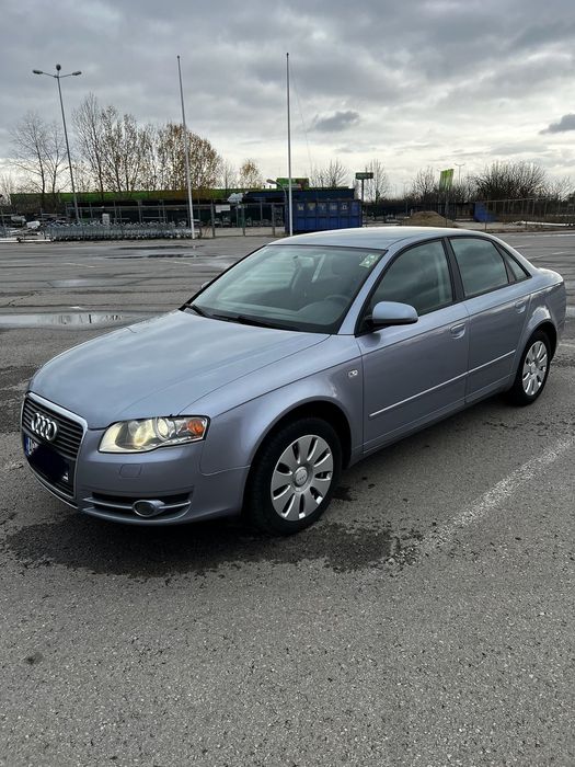 Audi A4 Audi A4, mașina de nefumător interior foarte curat