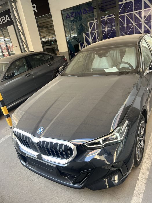 Bmw i5 40L 35L dop option