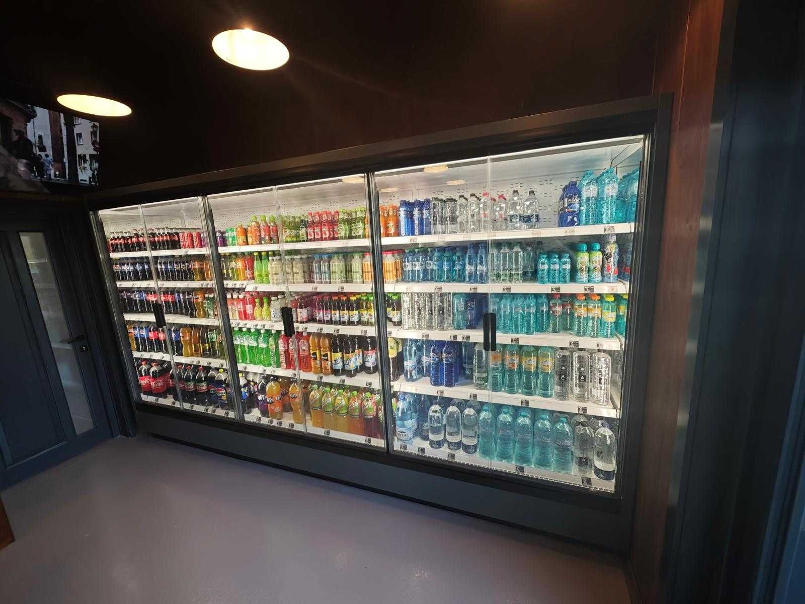 Vitrina verticala refrigerare TAIGA - fara agregat/ 5 usi - 321 cm/NOU