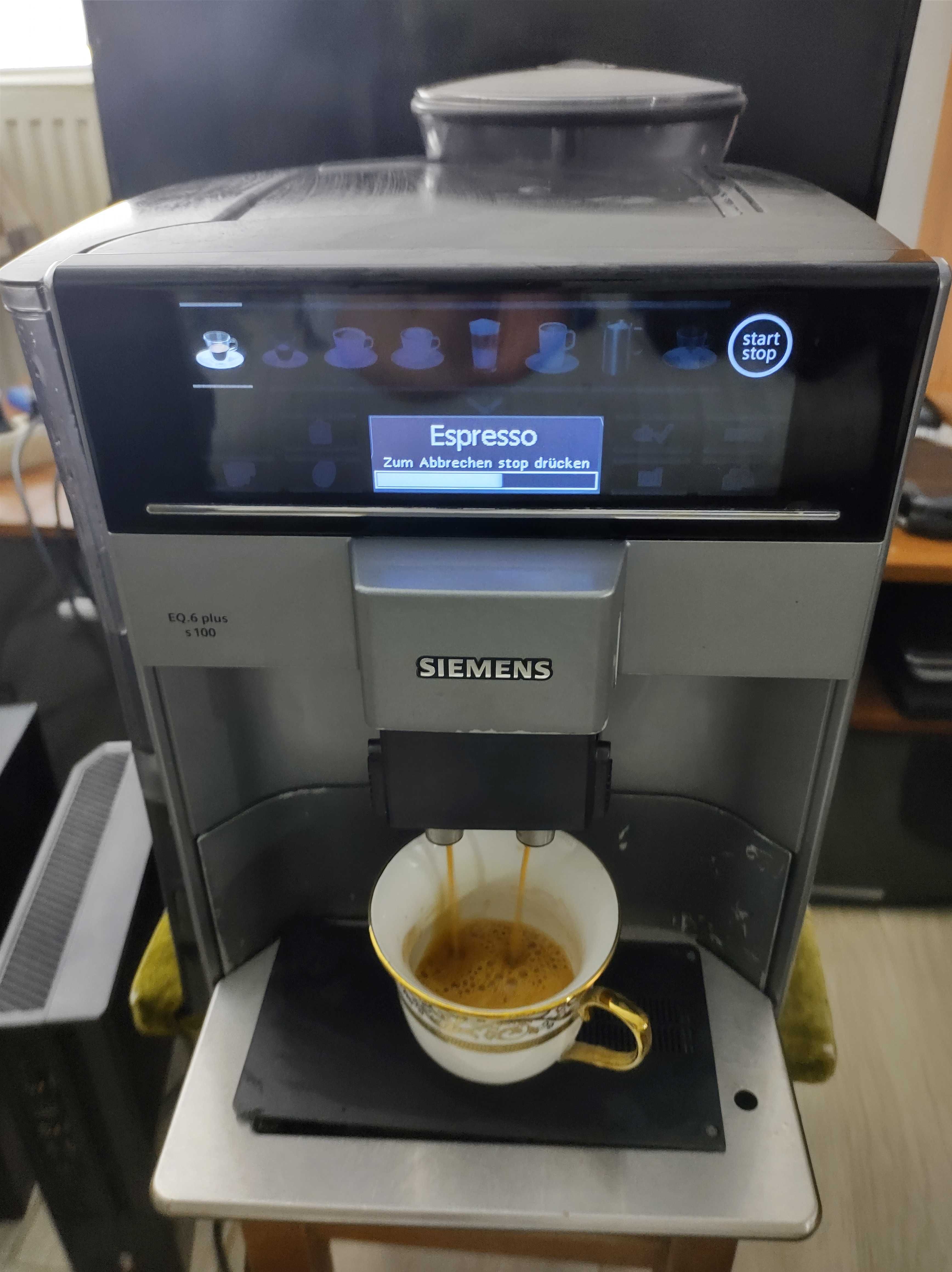 Aparat cafea automat Siemens EQ6 plus Ecran mare, touch - SUPER PRET !