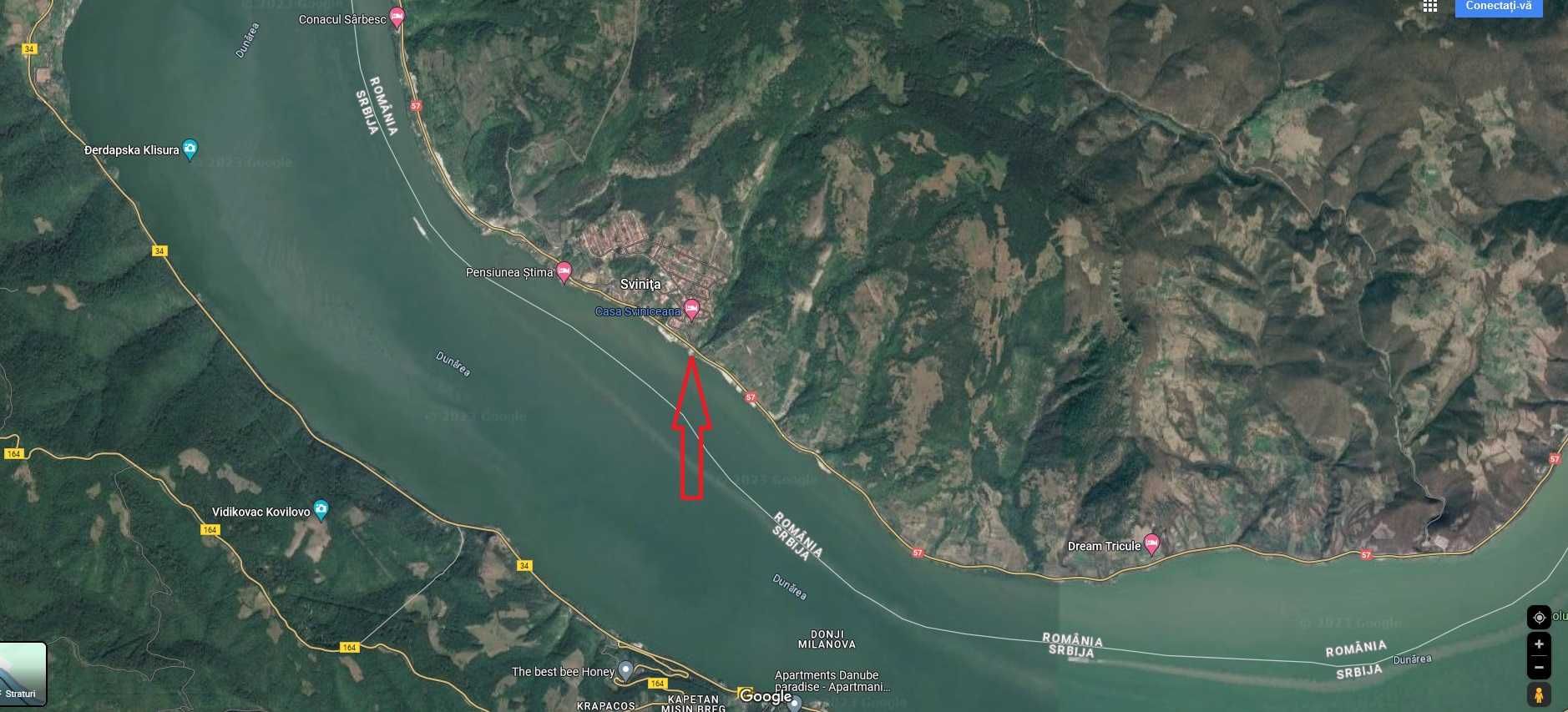 Teren intravilan, pe malul Dunarii 32 ml , fix la intrare in Svinita