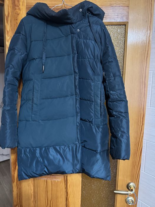 Продам женский пуховик