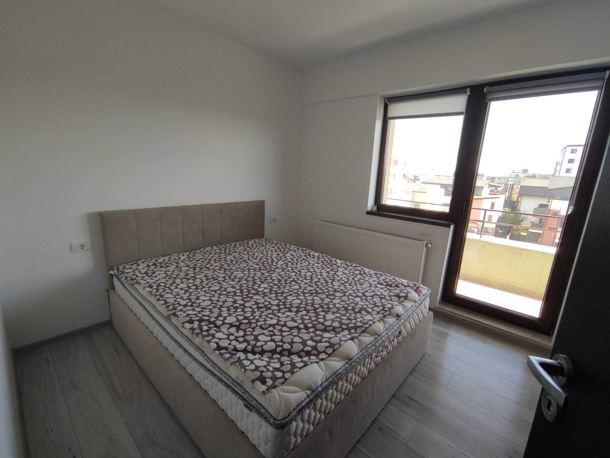 Apartament 3 camere de inchiriat Constanta -termen lung- centrala gaz