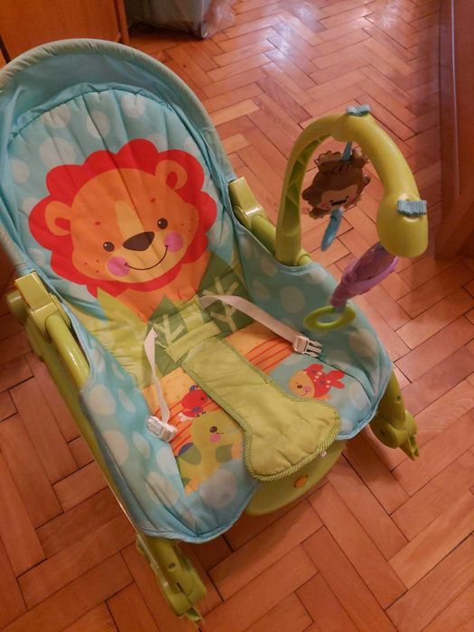 Бебешки шезлонг/люлка "Приказен свят" на Fisher Price