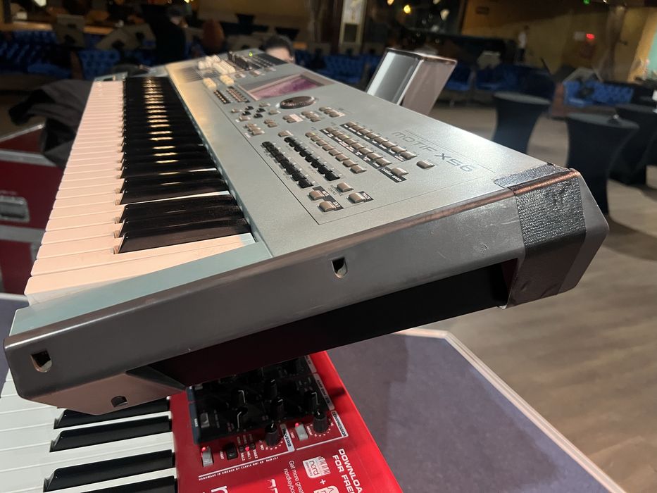 Yamaha Motif XS 6