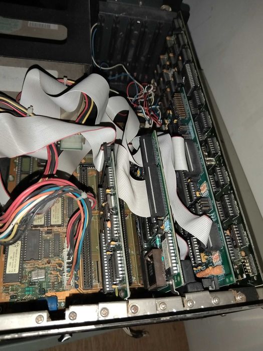 Компютри Правец 16