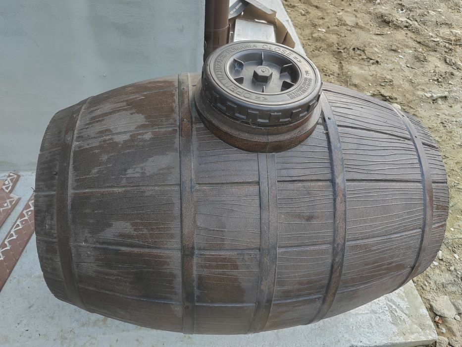 Butoaie 2 buc- 200 litrii bucata