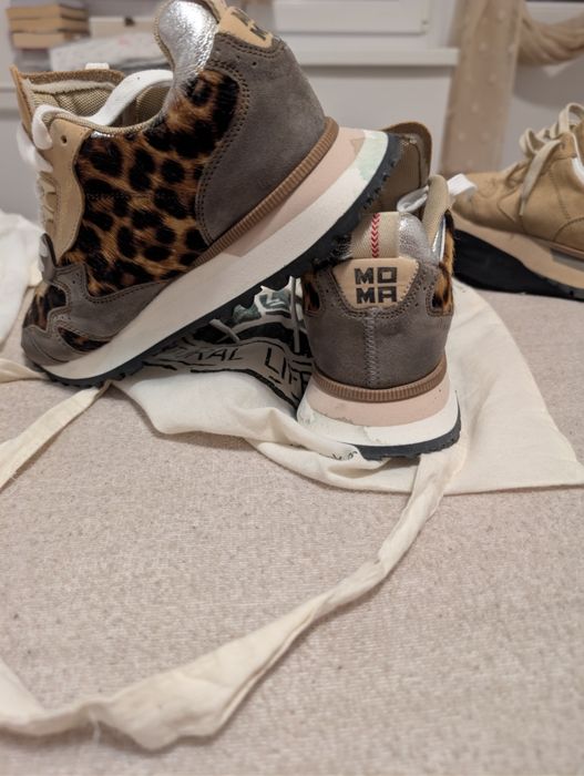 Sneakers moma noi