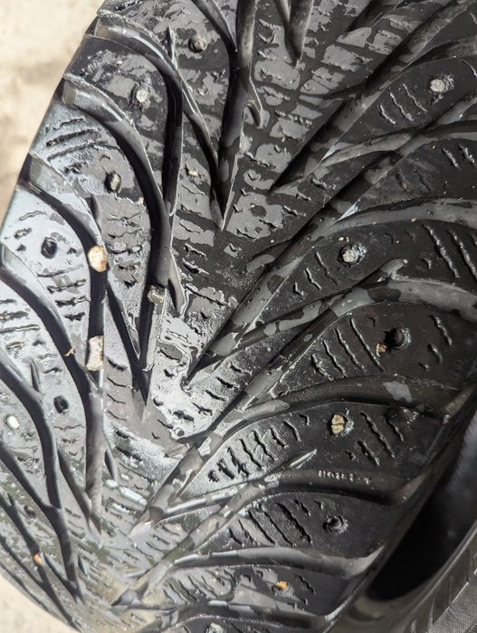 Продам шины бу r16