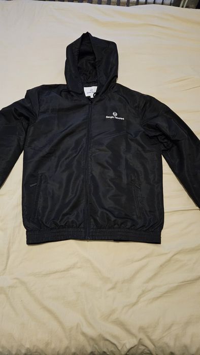 Спортен екип Sergio Tacchini