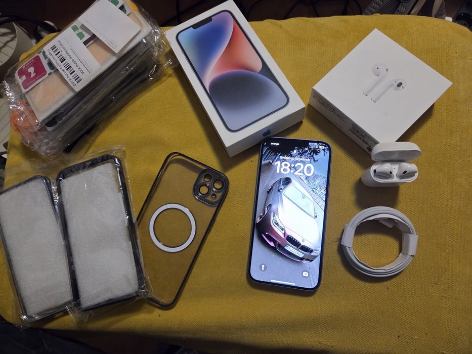 Iphone 14 PLUS 256 GB blue AIRPODS 2 ca si nou