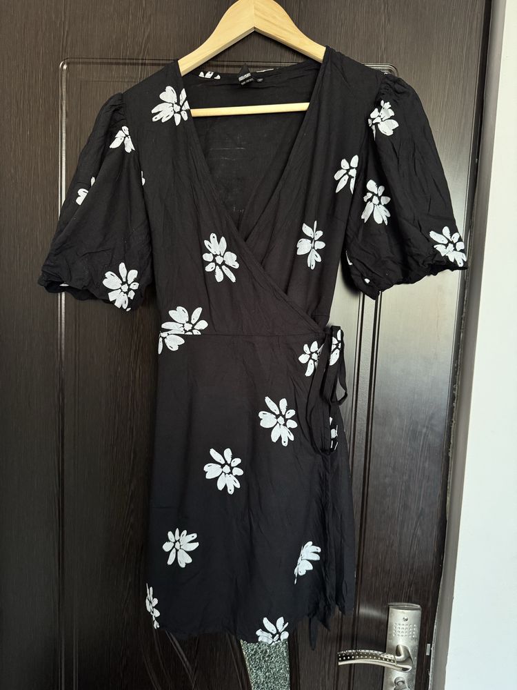 Rochie de vară, parte peste parte