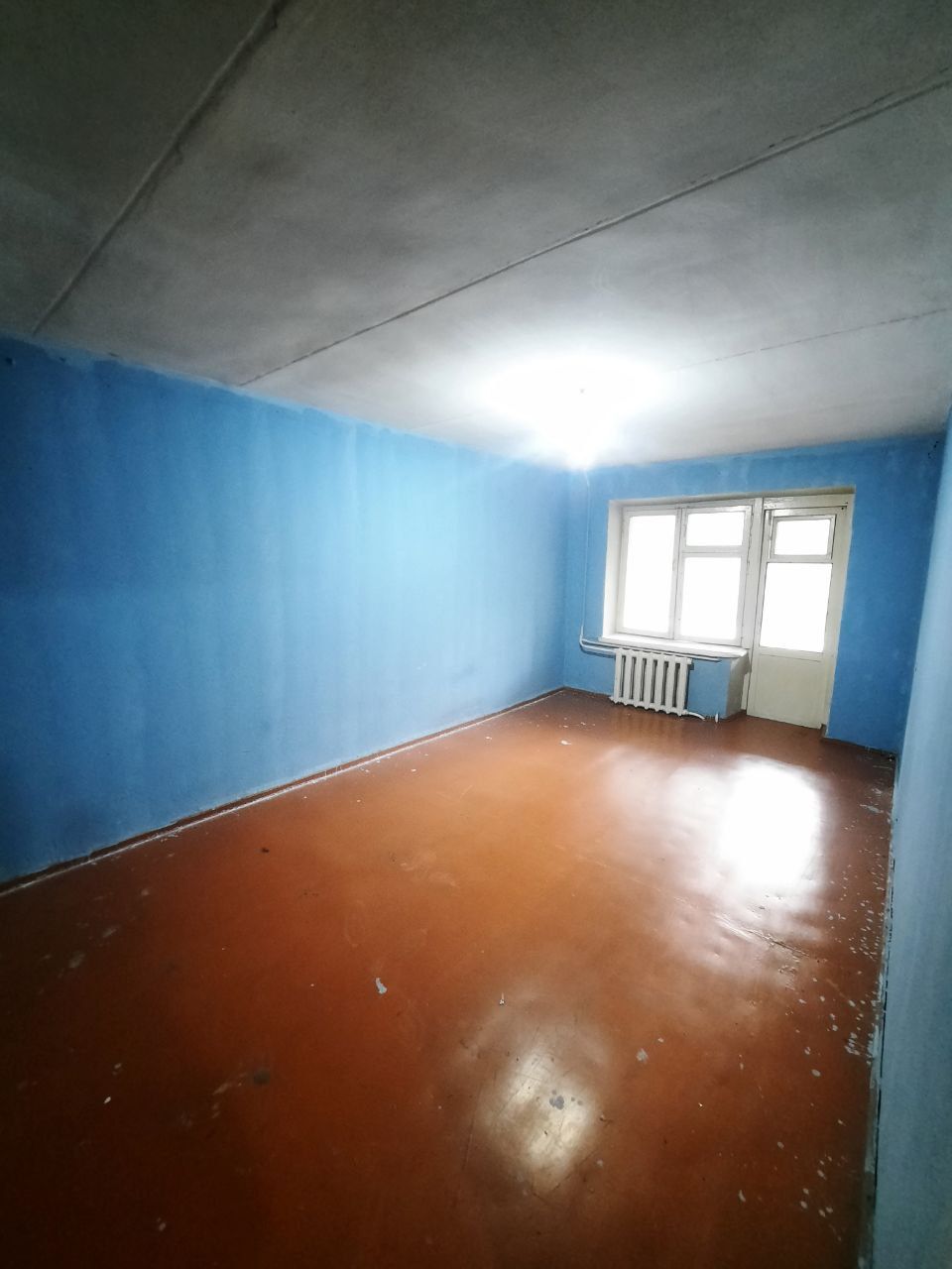 KVARTIRA SOTILADI Chirchiq shahar troyskiy  3/1/4