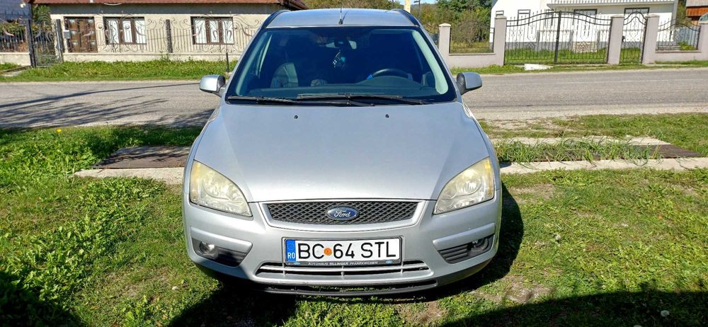 Ford Focus 2 1.6 benzină manual