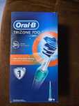 Електрическа четка за зъби ORAL B
