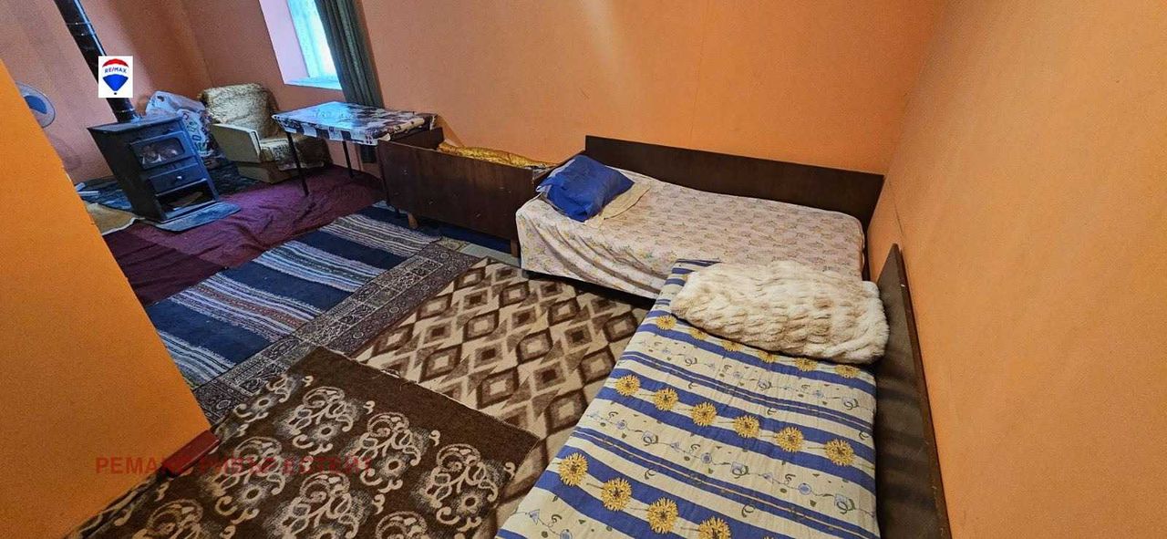 Продава се Къща в с. Юпер, Област Разград - 84 кв.м за 114 €/кв.м - Снимка #12