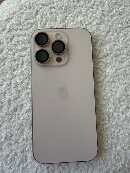 iPhone 16 Pro 256GB Gold