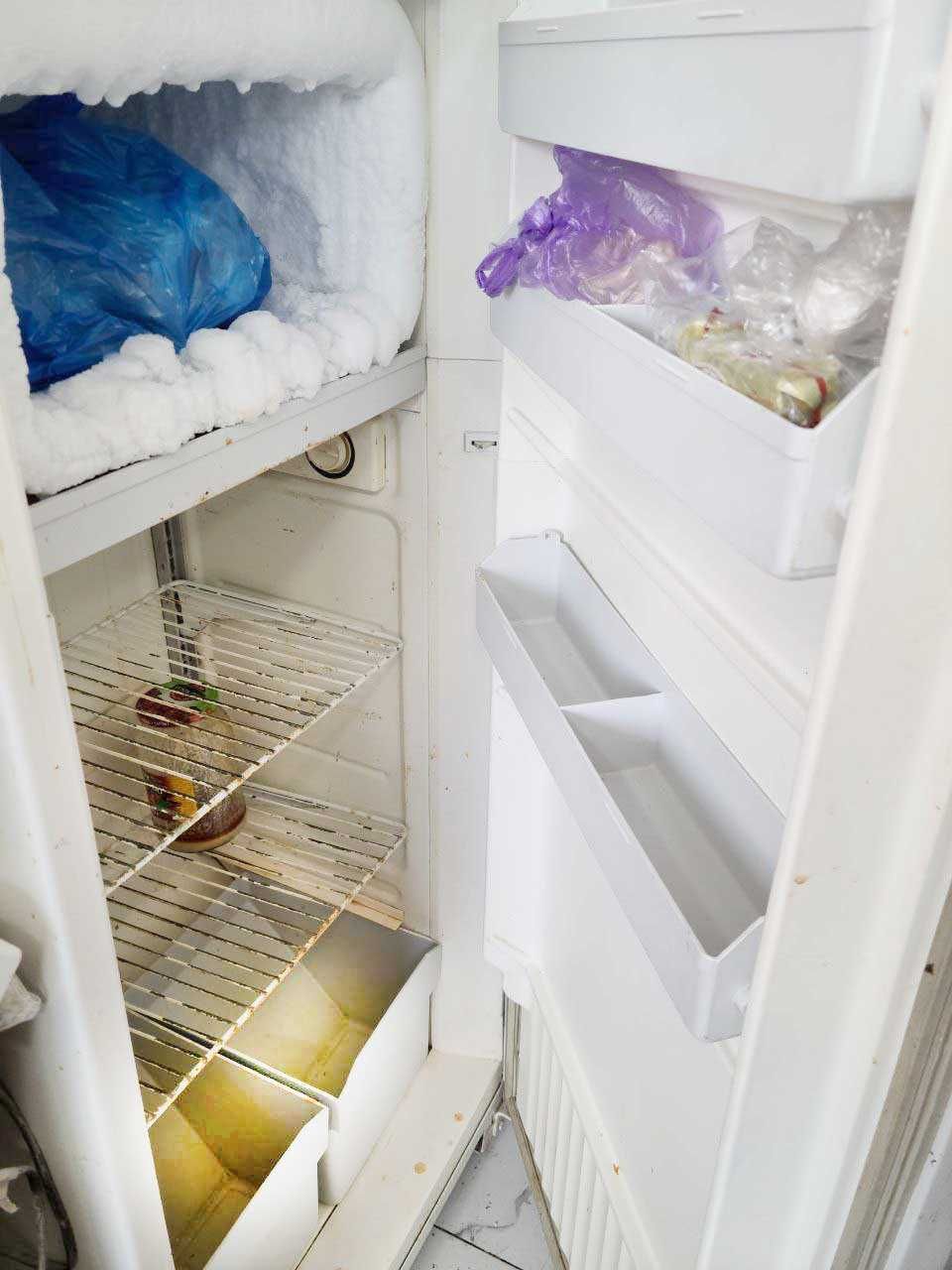 холодильник сотилади б/у