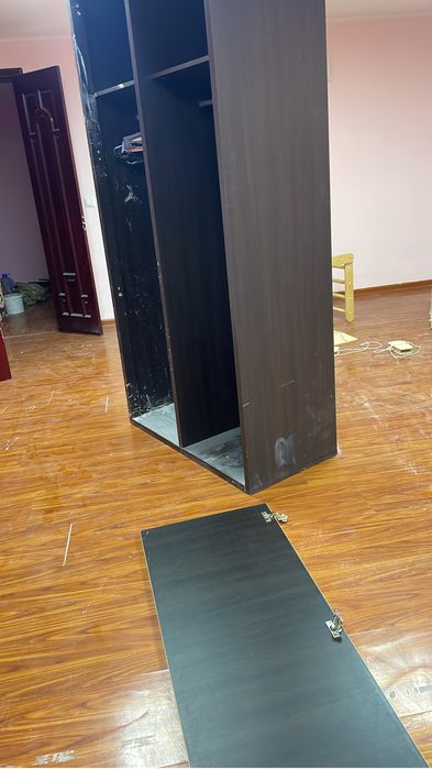 Отдаю шкаф, самовывоз