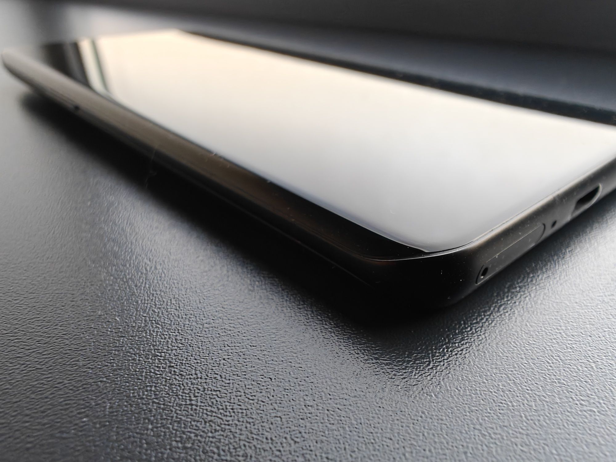 One plus 9 pro 5G 12/256 oxygen os 2 sim