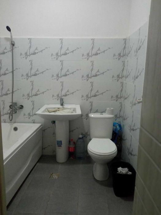 Квартира нархи 10.000$ келишадиган жойи бор