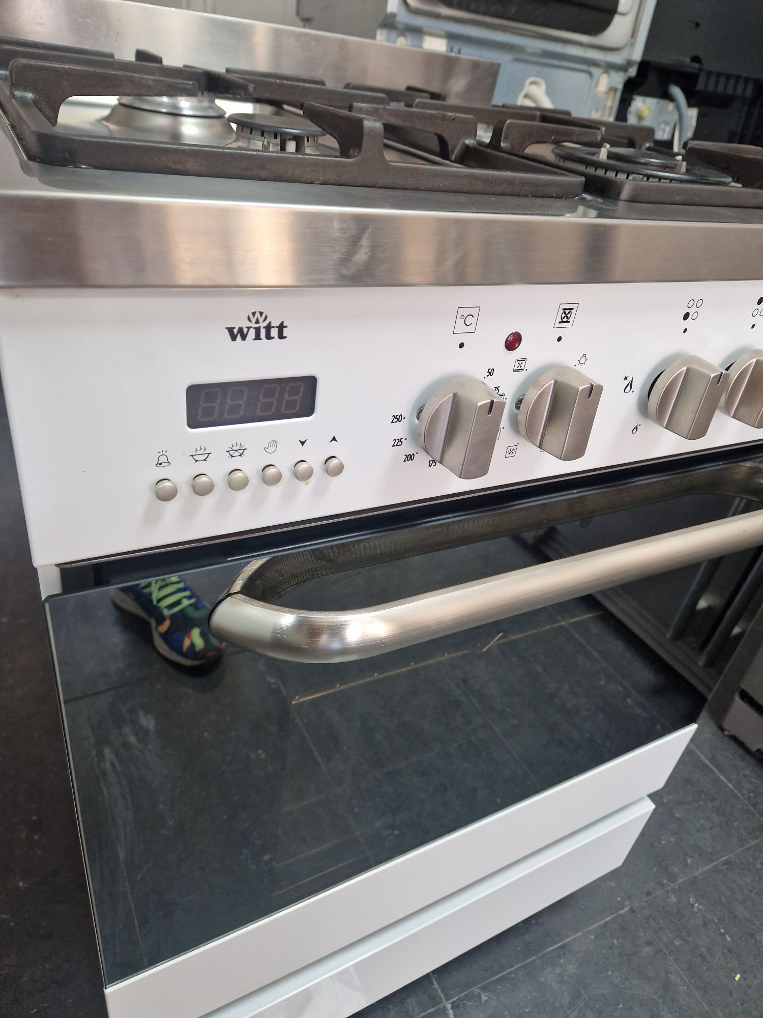 Печка Газ и ток WiTT Made in Italy