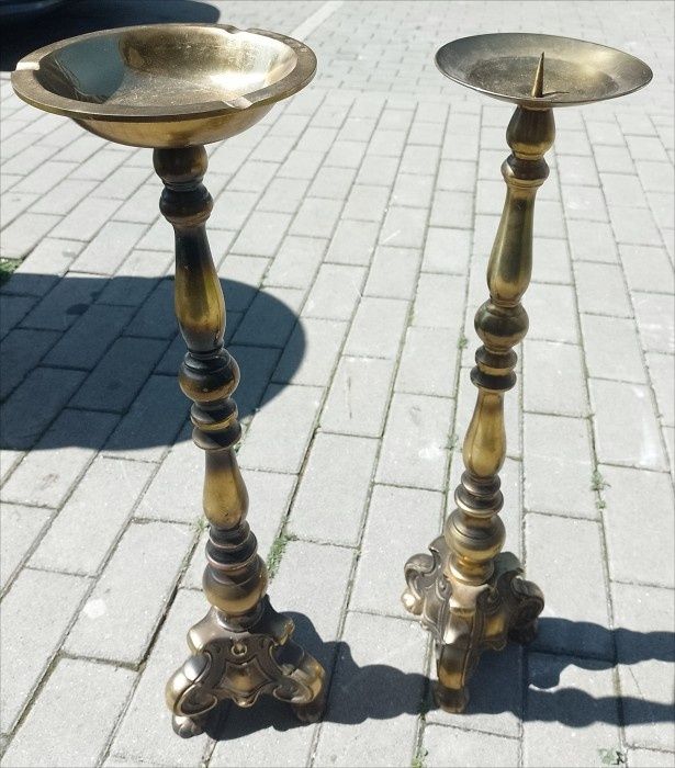 Superbe piese din bronz sfeșnic și scrumiera ,lucrătură de o foarte ma