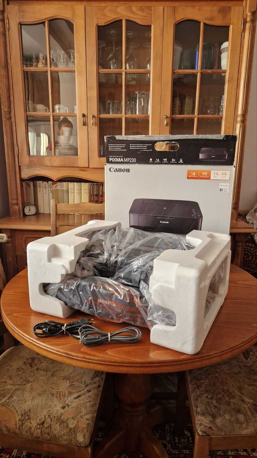 Canon Pixma MP230 цветен мастиленоструен принтер + скенер