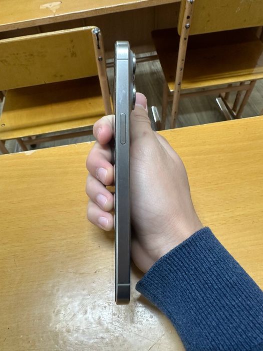 Iphone 15pro maks srochno