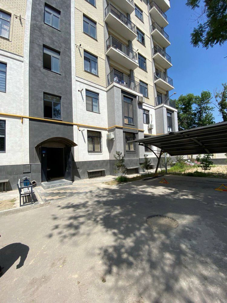 Kadeshva 2 xona Metroga yaqn Srochna
