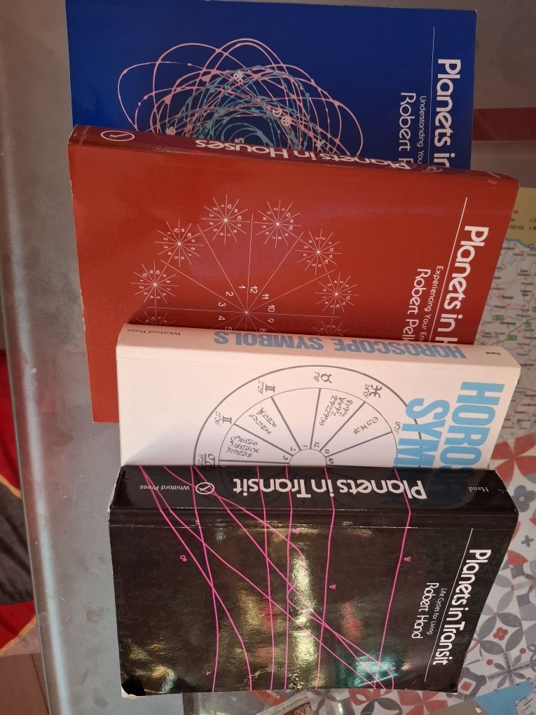 Книги по Астрология на английски, Astrology books