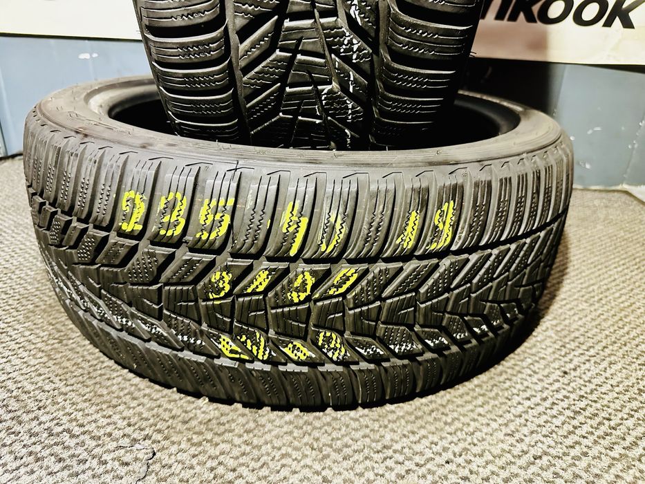 235/40 R19 96V XL - Hankook Ventus S1 Evo 3 M+S Oferta