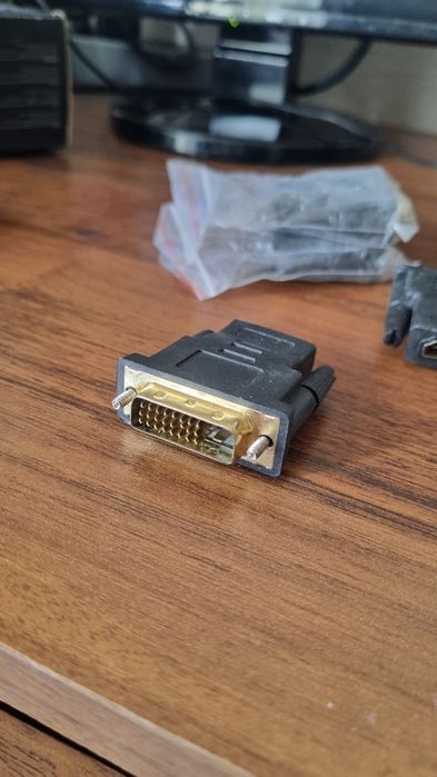 Переходники DVI TO HDMI новые в количестве