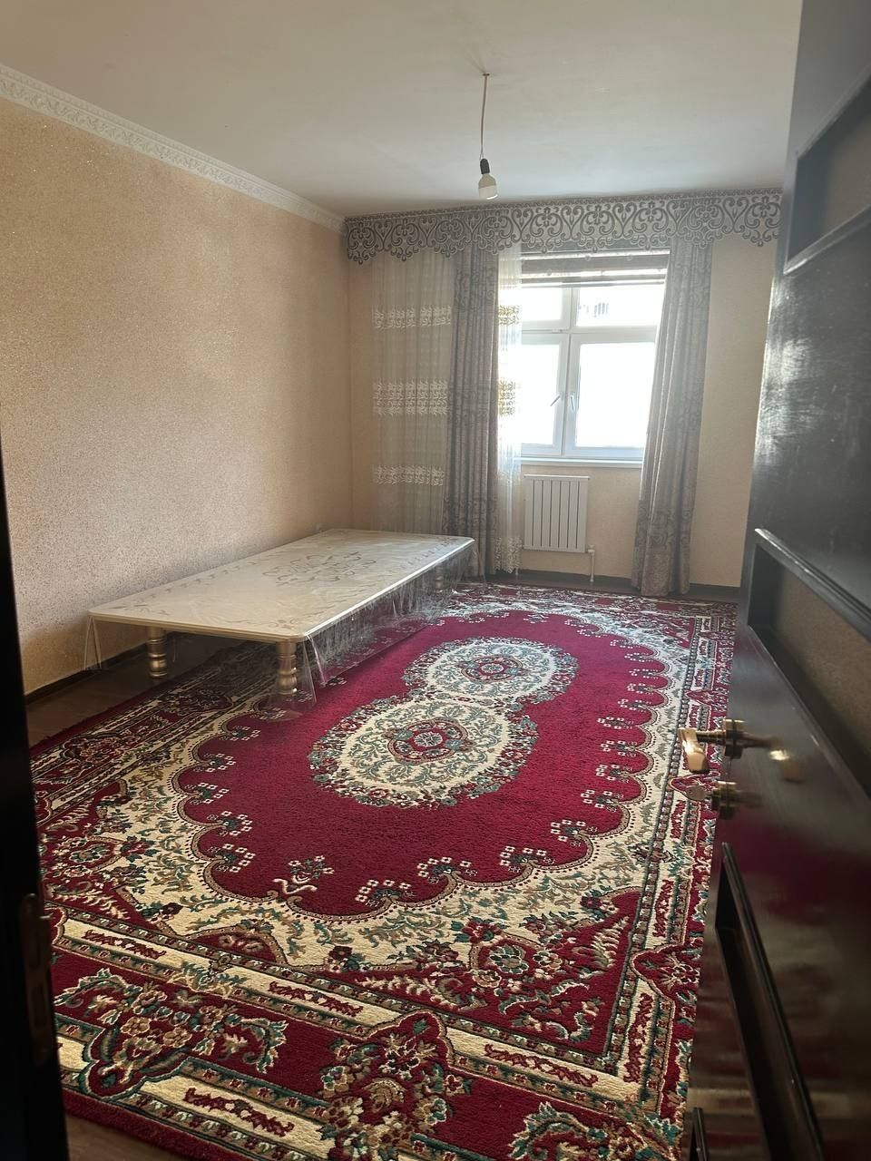 Яшнобод тумани олмос махаллада ижарага квартира бор