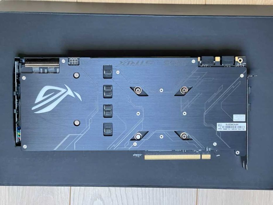 Placa video ASUS GeForce GTX 1080 Ti ROG STRIX