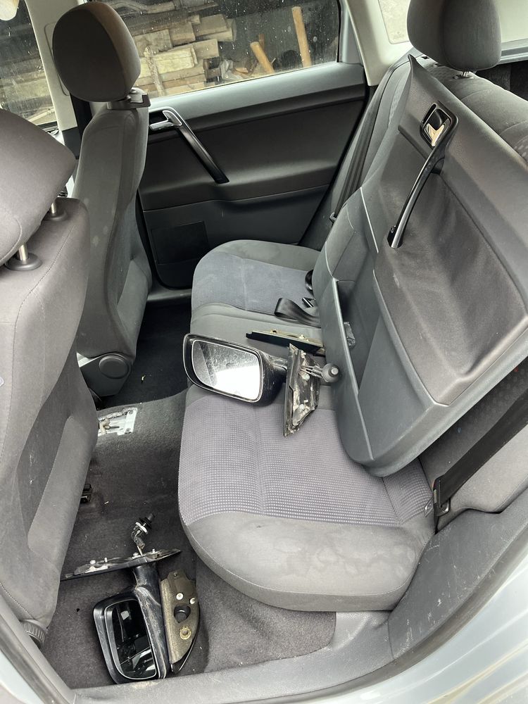 VW Polo 1.2 на части