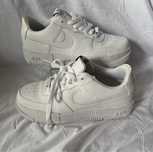 Nike Air Force 1 Pixel White